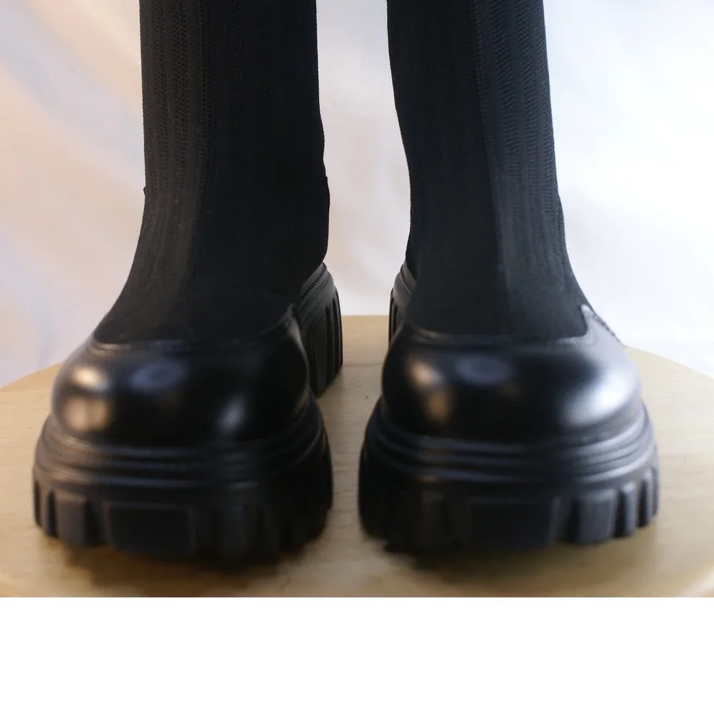 Cincoo Womens Black Ribbed Knit Over The Knee Lug Sole Platform Boots Size 6.5